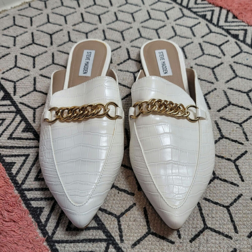 Steve Madden Forever Pointed Toe Mules In White, … - image 4